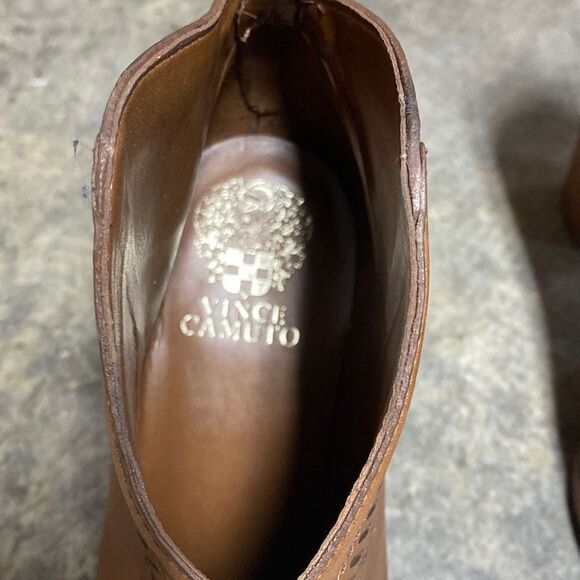 Vince Camuto Fetter Tan Leather Bootie Size 11 - Picture 8 of 10
